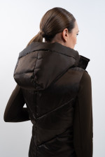 Auxane Mouwloos Vest - Cacao Auxane Mouwloos Vest - Cacao