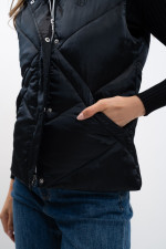 Auxane Sleeveless vest - Black Auxane Sleeveless vest - Black