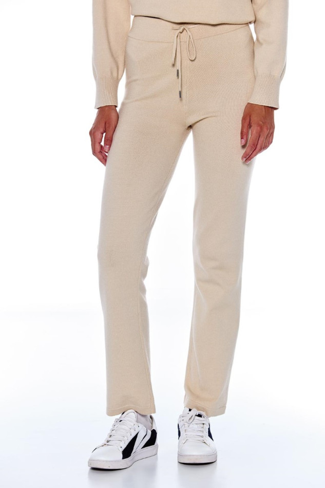 Junio Women's Jogging - Ivory (Ivory) Junio Women's Jogging - Ivory (Ivory)