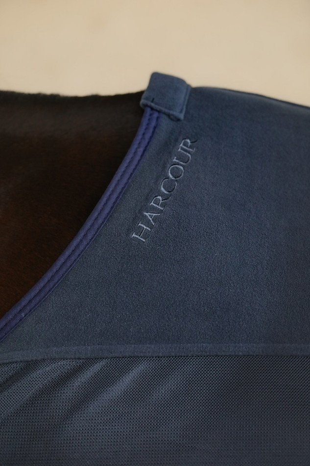 Kaya deken van mesh en fleece Kaya deken van mesh en fleece