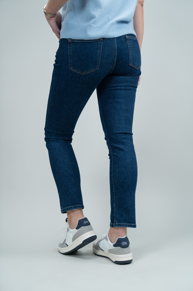 Power Jean novia
